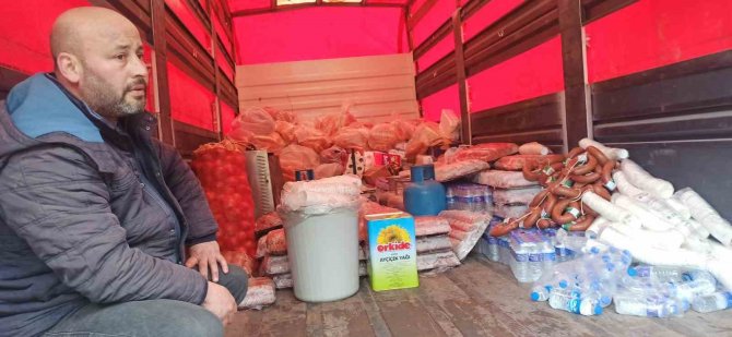 Turgutlu’dan Depremzedelere Sıcak Yemek Dağıtımı İçin Araçlar Yola Çıktı