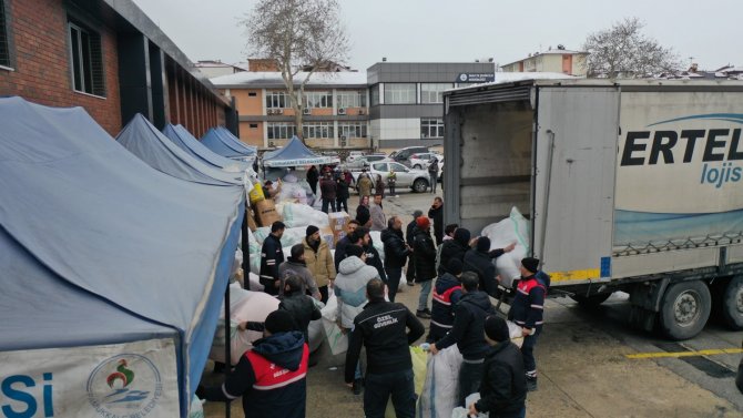 Başkan Örki: "İ̇nsanlar Evindeki Prizinden Isıtıcısını Söküp Buraya Getirdi"