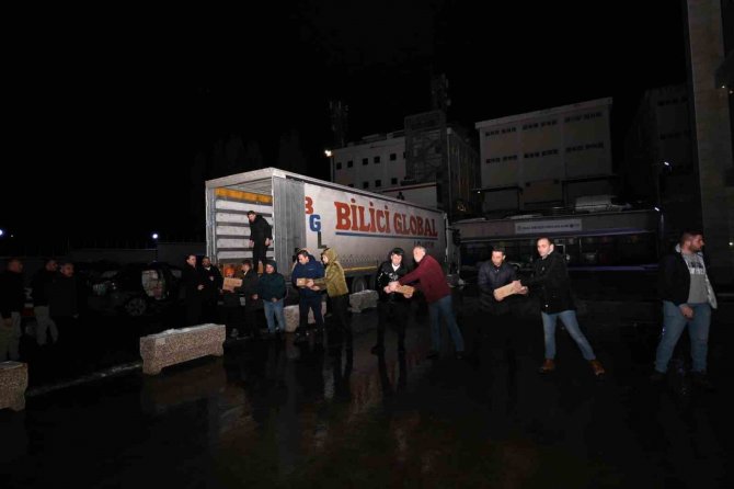 Pursaklar’dan Deprem Bölgelerine Yardım Seferberliği