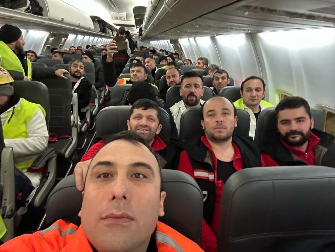 Yardım İçin Yola Çıktılar