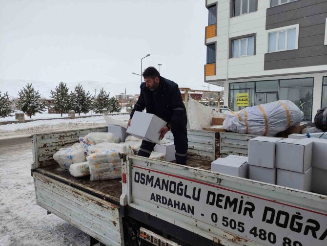 Ak Parti Ardahan İ̇l Başkanlığı’ndan Yardım Seferberliği