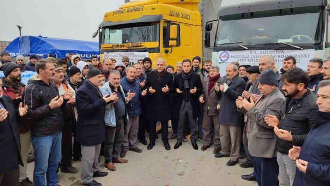 Suluova’dan Deprem Bölgesine Yardım Tırları Gönderildi