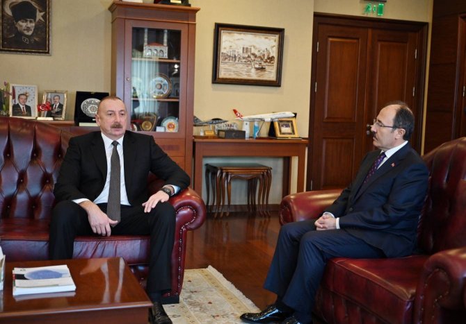 Azerbaycan Cumhurbaşkanı Aliyev: "Tüm Azerbaycan Halkı, Kardeş Türk Halkının Yanındadır”