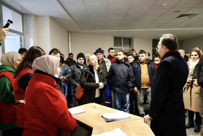 Vali Kızılkaya, Kan Bağışçılarına Teşekkür Etti