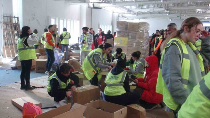 Bodrum’da 2 Bin Yatak Depremzedeler İçin Hazır