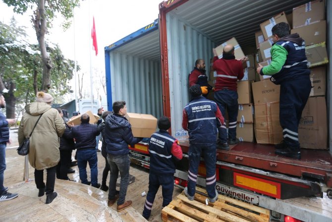 Derinceli’ler Deprem Bölgesindeki Vatandaşlar İçin Seferber Oldu