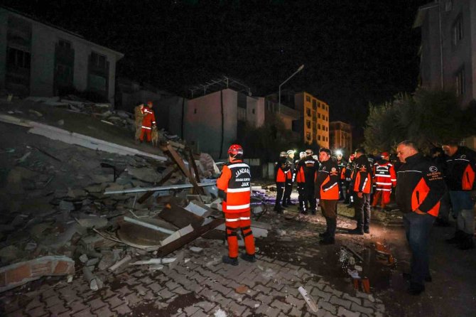 Buca’nın Kurtarma Ekibi Afet Bölgesinde