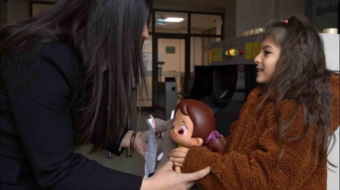 Minik Yüreklerin Deprem Kardeşliği