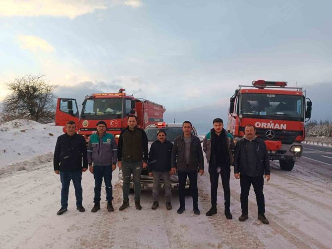 Denizli Bölge Müdürlüğü, Deprem Bölgesine Personel Ve İş Makineleri Gönderdi