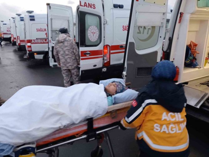 44 Yaralı Daha İ̇stanbul’a Getirildi