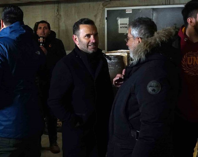 Nef Stadyumu’nda Depremzedelere Yardım Çalışmaları Devam Ediyor