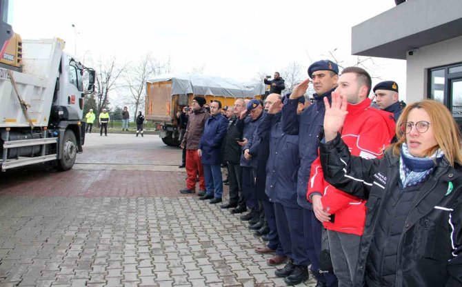 Giresun’dan Deprem Bölgesine Umut Konvoyu Uğurlandı