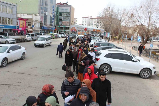 Iğdır’da Kızılay’a Kan Bağışı