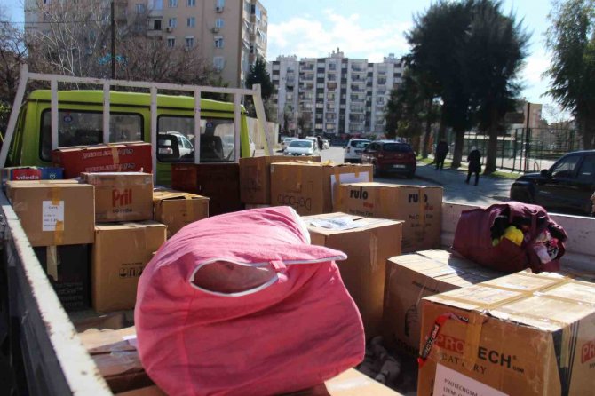 İ̇zmir’den Deprem Bölgesine En Anlamlı Yardım