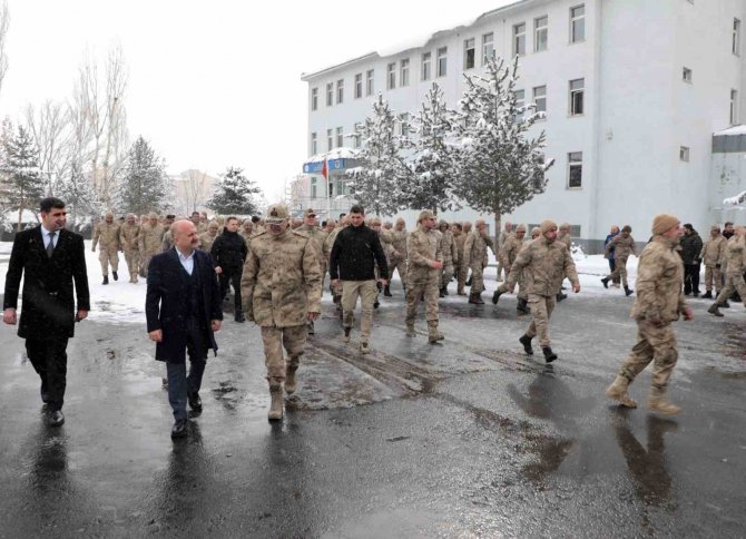 Jandarmadan Deprem Bölgesine Personel Desteği