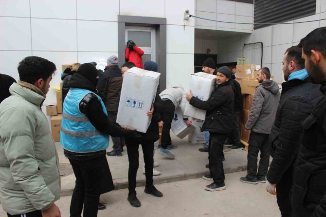 Kırklareli’nden Deprem Bölgelerine İlaç Desteği