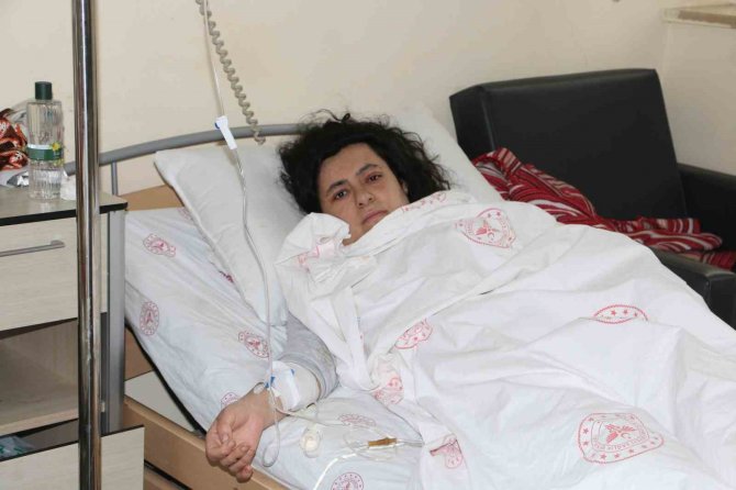 Adıyaman Ve Diyarbakır’da Depremden Sağ Çıkanlar O Anları Anlattı