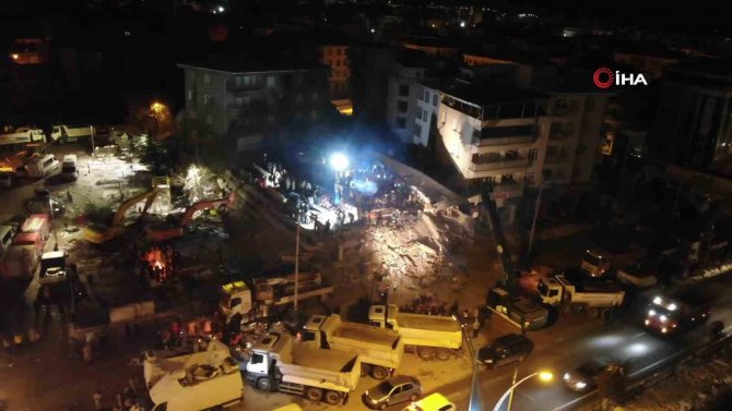 Malatya’da Depremin 3. Gününde Gece Çalışmaları Havadan Görüntülendi
