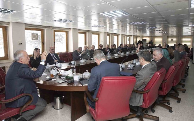 Atatürk Üniversitesi Senatosundan Taziye Ve Destek Mesajı