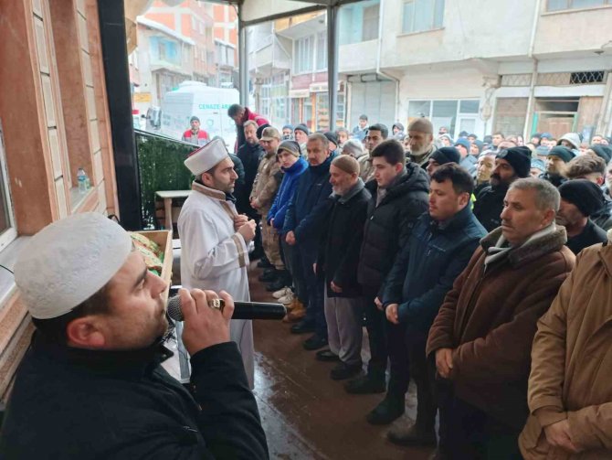 Depremde Hayatını Kaybeden İki Vatandaş Ordu’da Toprağa Verildi