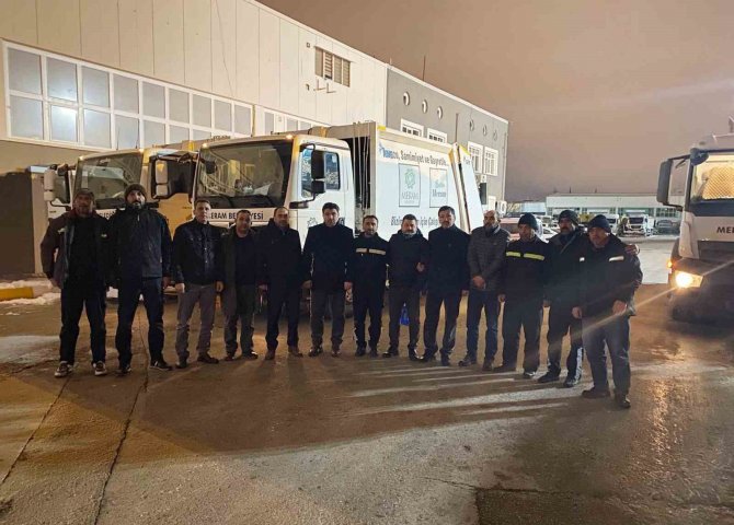 Meram Belediyesi Tüm İmkanlarıyla Afet Bölgesinde
