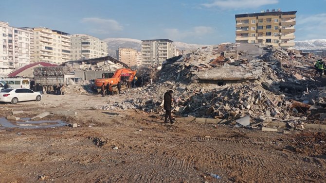 Maski̇ Ekipleri Afet Bölgesinde