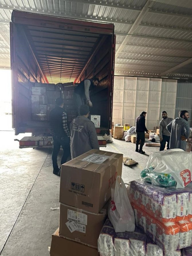 Mardian Mall Depremde Etkilenen Bölgelere Destek Seferberliği Başlattı