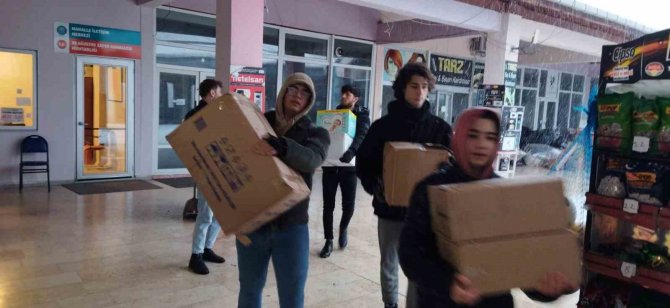 30 Ağustos Zafer Mahallesi’nden Deprem Bölgesine Yardım Eli