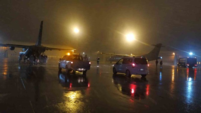 İ̇stanbul’dan 150 Tersane Personeli Deprem Bölgelerine Doğru Yola Çıktı