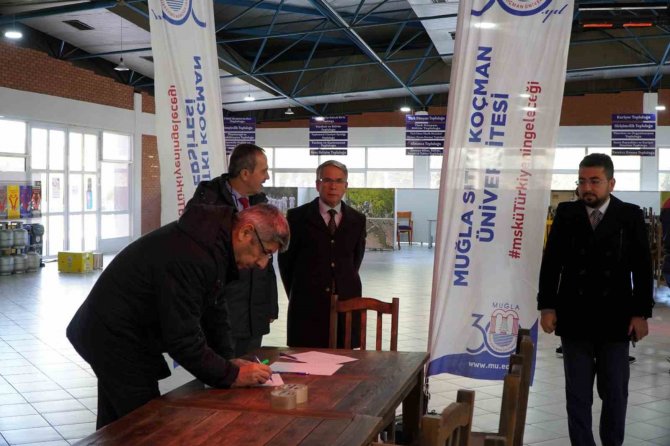 Mskü’den Deprem Bölgesine Yardımlar Devam Ediyor