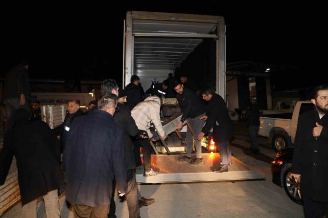 Manisa’dan 5 Bin Kişiye Yemek Çıkarabilecek Araç Adıyaman’a Gönderildi