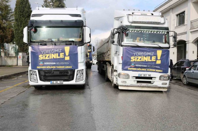 Serdivan Belediyesi’nin Yardım Tırları Hareket Etti