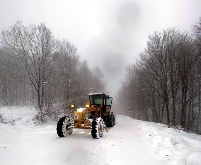 Samsun’da Ulaşıma Kar Engeli: Açılan Yollar Tekrar Kapandı