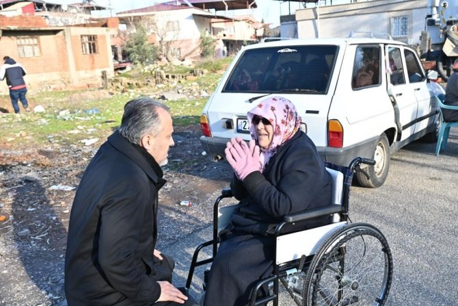 Başkan Aktaş Deprem Bölgesinde