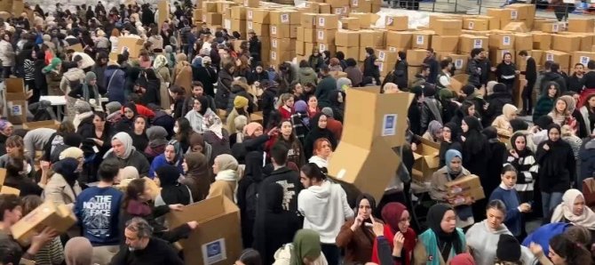 Üsküdar Belediyesi Deprem Bölgesine Yardım İçin Seferber Oldu