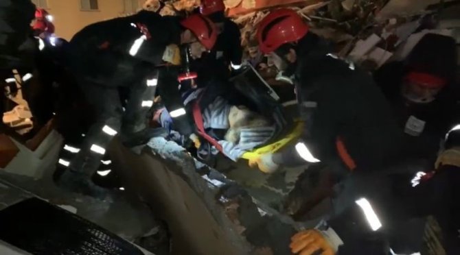Üsküdar Belediyesi Deprem Bölgesine Yardım İçin Seferber Oldu