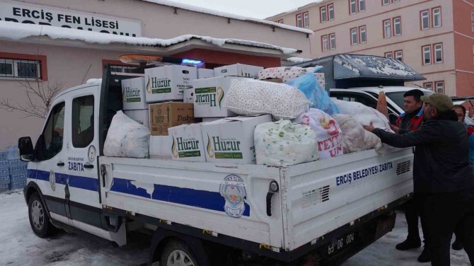 Erciş’ten Deprem Bölgesine Vefa Yardımı