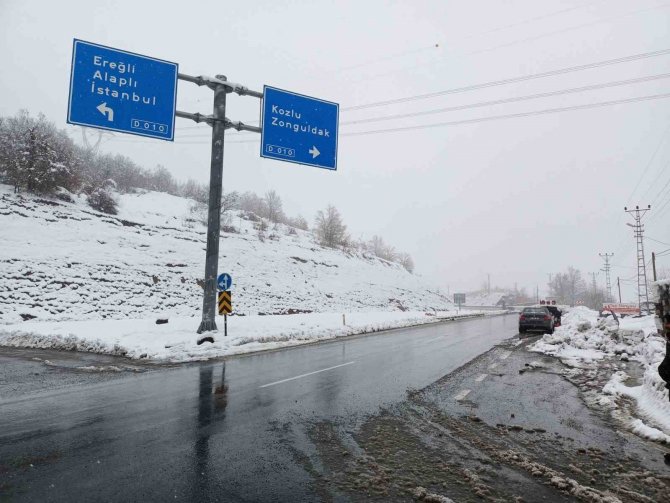 Ereğli-zonguldak Yolu Uzun Araçlara Kapatıldı