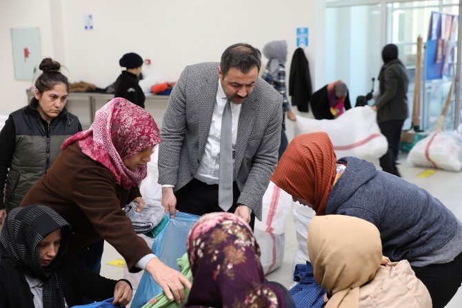 Alkü’den Deprem Bölgesine Bir Tırlık Yardım