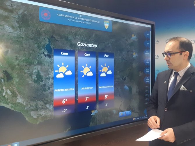 Meteoroloji Uzmanı Cengiz Çelik: “Önümüzdeki Bir Hafta Boyunca Soğuk Havalar Maalesef Deprem Bölgesini Etkilemeye Devam Edecek”