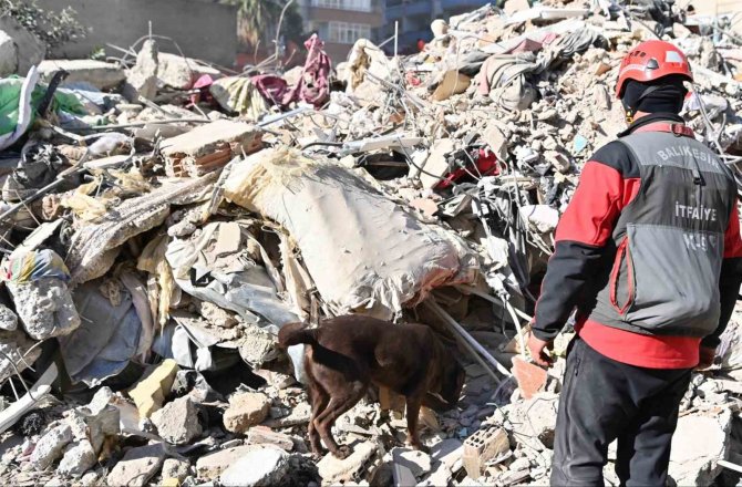‘Ateş’ Yürek Isıtmak İçin Çalışıyor