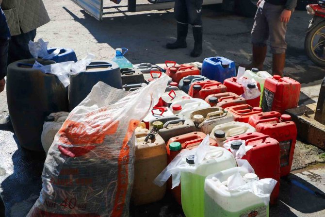 Köşk Belediyesi, 2 İş Makinesini Deprem Bölgesine Gönderdi