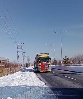 Kardeş Azerbaycan Yardım Konvoyu Deprem Bölgesine Gidiyor