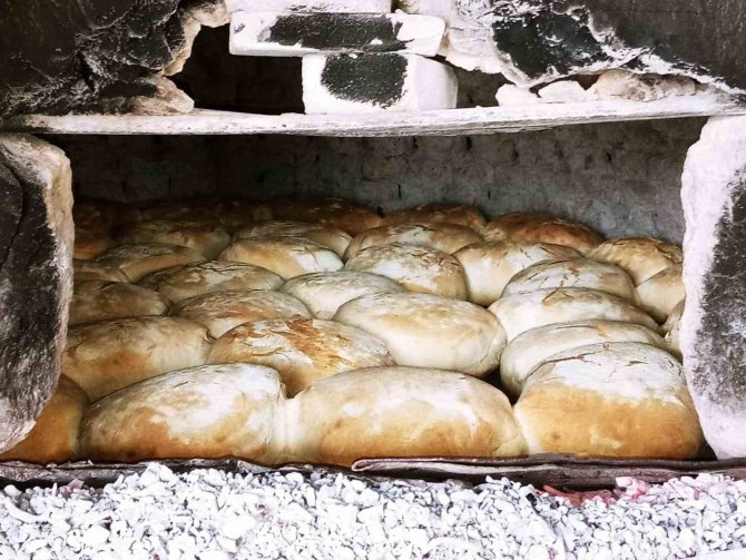 Deprem Bölgesinin Ekmeği Bigadiç’ten