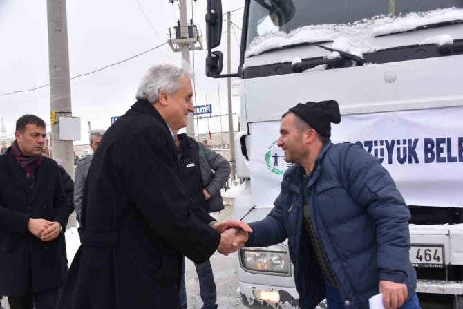 Bozüyük Belediyesi 4’üncü Yardım Tırı Yola Çıktı