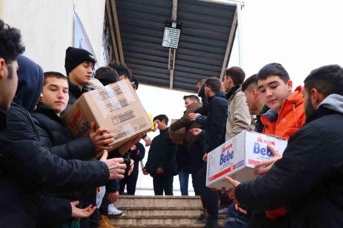 Çiftlikköy’den 2. Yardım Tırı Hatay’a Uğurlandı