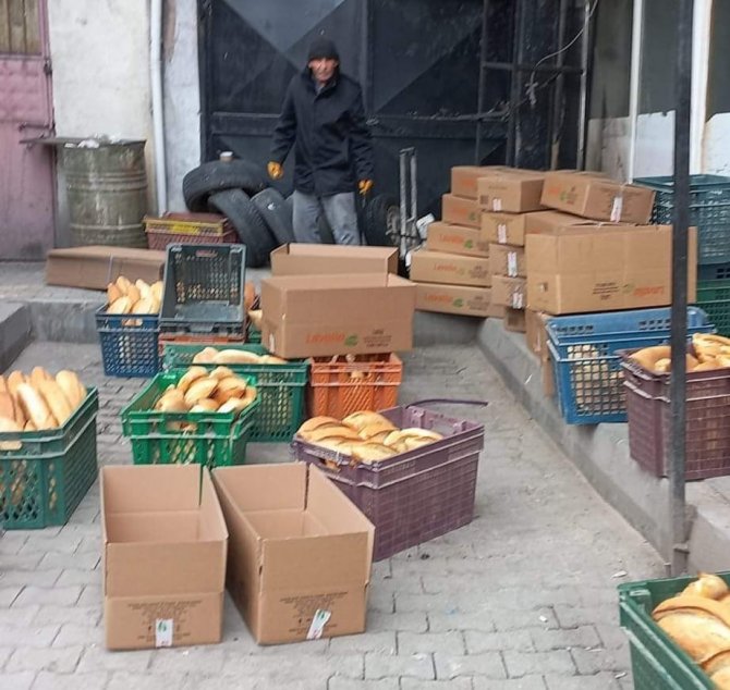 Sungurlu’dan Deprem Bölgesine 50 Bin Ekmek