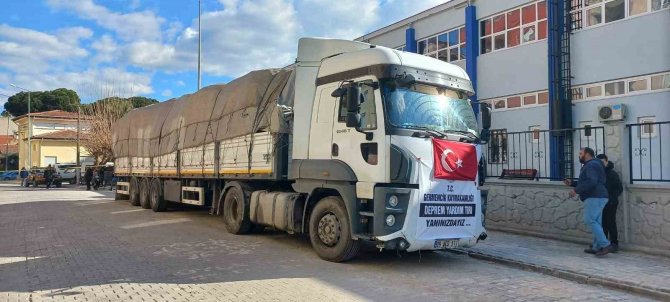 Germencik’te Yardım Tırları Deprem Bölgelerine Gitmeye Devam Ediyor