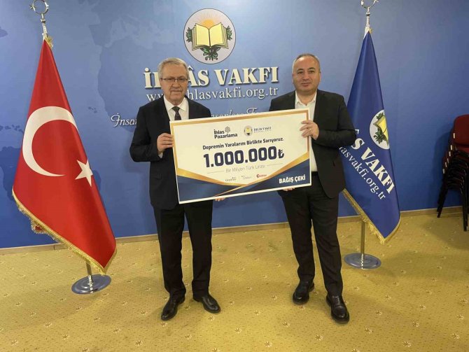 İ̇hlas Pazarlama, Evleri Enkaz Altında Kalan Müşterilerinin Tüm Borçlarını Siliyor
