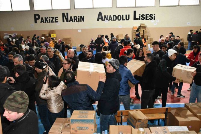 Tekirdağ Valisi Deprem Yardımlarıyla İlgili Konuştu: “Heba Olmaması Lazım”